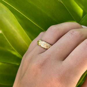 Scalloped Hibiscus with Leaves All Around 6mm Ring in 14K Yellow Gold