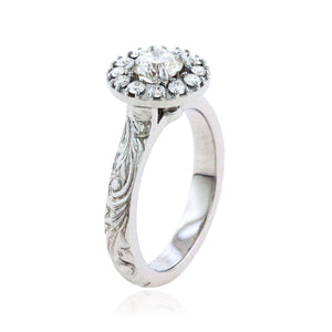 Diamond Engagement ring with Hawaiian Engraving in white gold