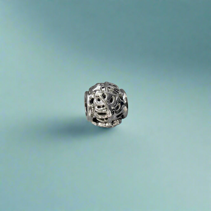 Small Monstera Filigree Bead Pendant in 14K White Gold