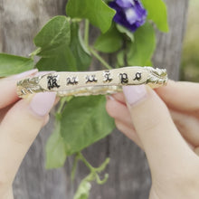 Load and play video in Gallery viewer, Long Leaf Maile 8mm Hawaiian Bangle in 14K Yellow Gold
