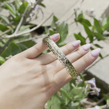 Load and play video in Gallery viewer, 360 view of 10ml Hawaiian Bracelet 

