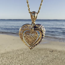 Load and play video in Gallery viewer, Diamond heart Hawaiian flower pendant 
