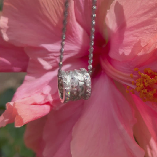 White gold Hawaiian Bead with Hibiscus and diamonds 