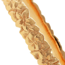 Load image into Gallery viewer, Scalloped Plumeria &amp; Hibiscus 8mm Bangle - Philip Rickard
