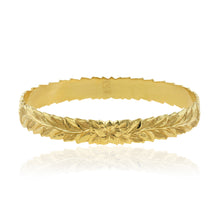 Load image into Gallery viewer, Deep Cut Maile 10mm Bangle - Philip Rickard
