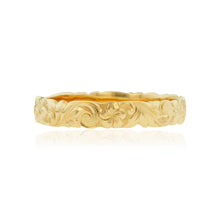 Load image into Gallery viewer, Engraving on gold Hawaiian Bracelet 
