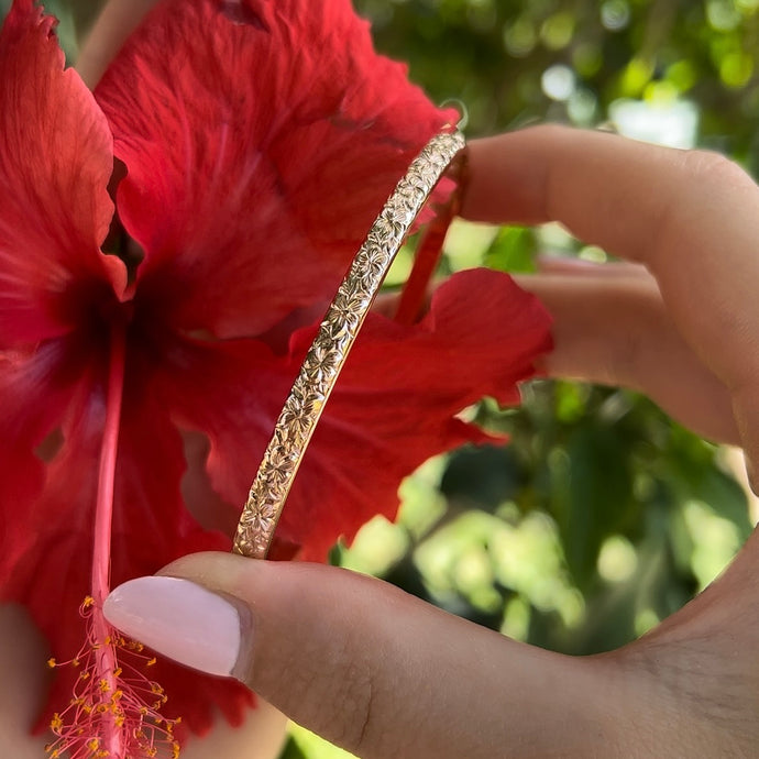 Hibiscus & Plumeria with Leaves 4mm Hawaiian Bangle