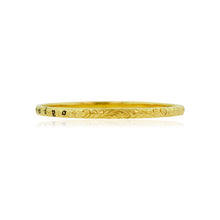 Load image into Gallery viewer, Old English 4mm Bangle - Philip Rickard
