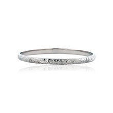 Load image into Gallery viewer, Old English 4mm Bangle - Philip Rickard
