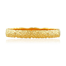 Load image into Gallery viewer, Millennium Flowers engraved on 10mm Hawaiian Bangle
