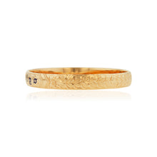 Load image into Gallery viewer, Maile 8mm Bangle - Philip Rickard
