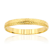 Load image into Gallery viewer, Iolani Palace Maile Engraved Hawaiian Bracelet
