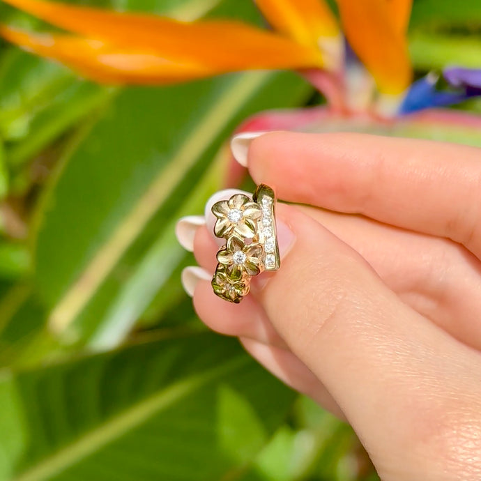 Three Plumeria Hawaiian Flower Ring with Diamonds