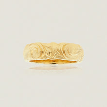 Load image into Gallery viewer, Old English 6mm Ring w/ 3 Diamond Plumeria Flowers - Philip Rickard
