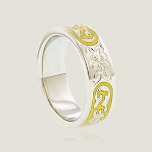 Ali'i 6mm Flat Ring w/ Plumeria flower and Old English design in yellow enamel - Philip Rickard